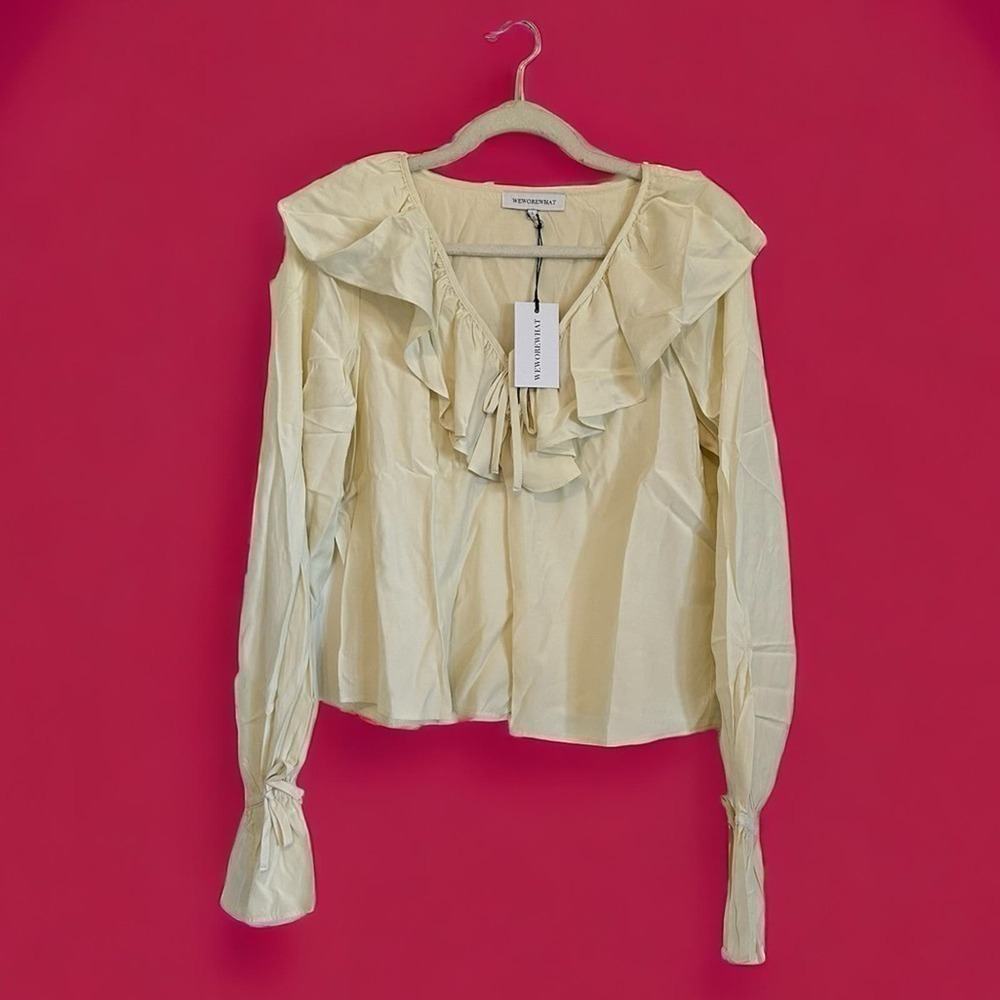 NWT WeWoreWhat boho ruffle peasant sleeve blouse lightweight cream women’s large